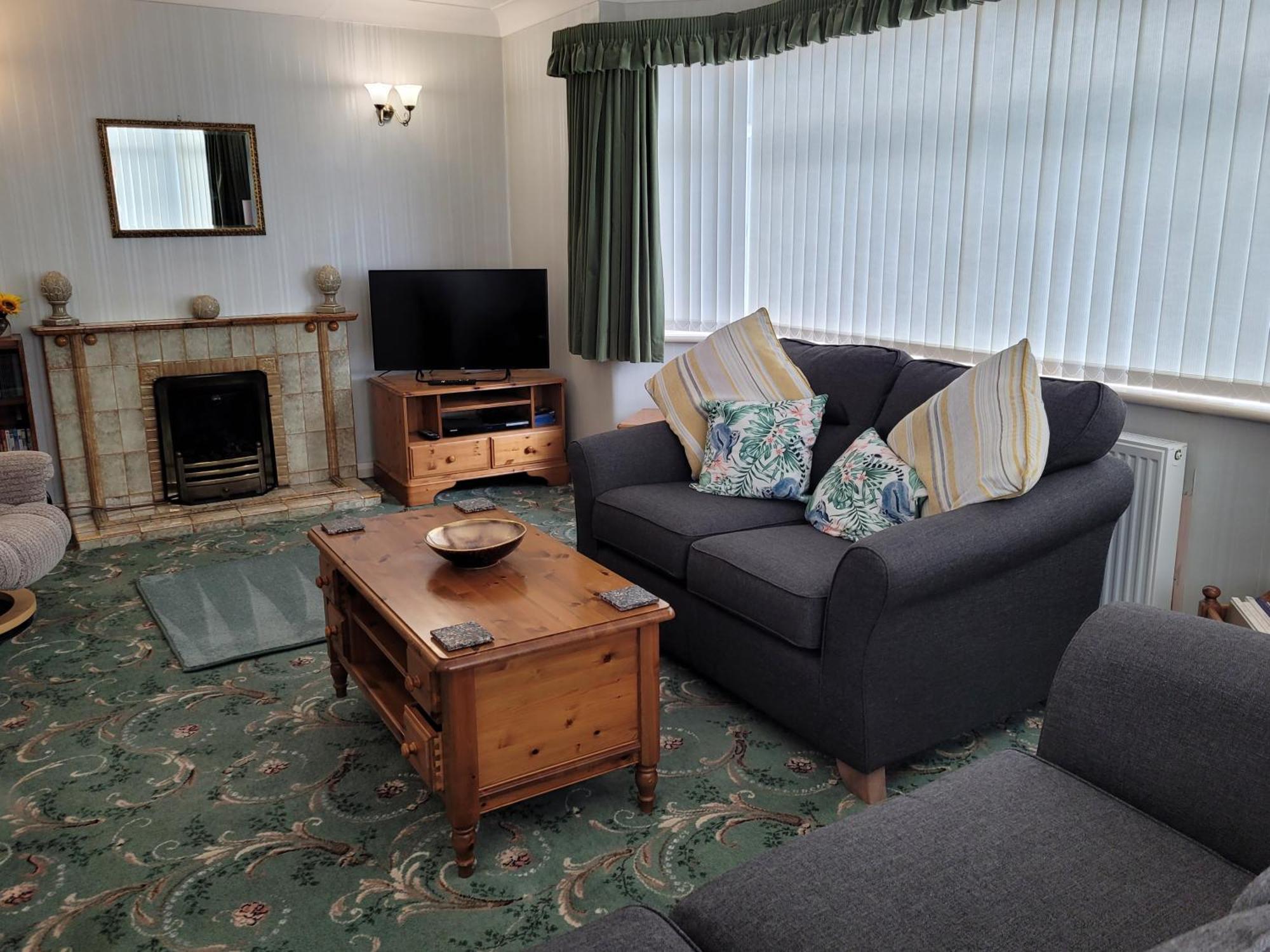 The Hermitage Private Detached Bungalow Villa Rhyl Buitenkant foto